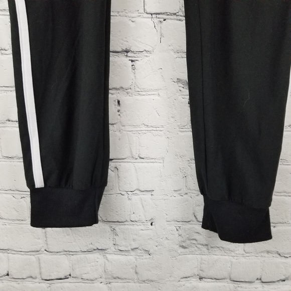 DEREK HEART | two-stripe pocket jogger sweat pants - Picture 4 of 6
